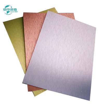 China Panel compuesto de aluminio cepillado de 1220 mm para decoración interior en venta