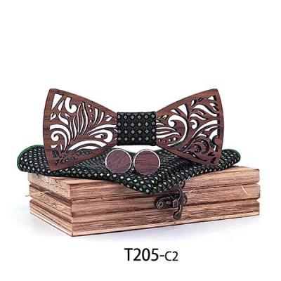 China Custom Design Wooden Bowtie Set For Men Wedding Solid Color Wood Cufflinks Mens Handkerchief Deer for sale