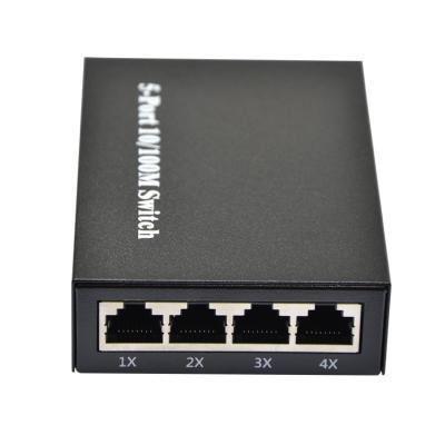 China 10/100Mbps Ethernet 5 Ethernet RJ45 Stackable Port Desktop Switch Adapter Fast Changer for sale