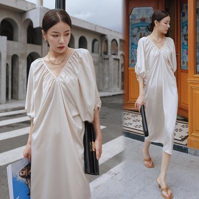 China Five Point Sleeve Loose Women'S Beachwear Dresses Backless Stitching French Style Dress Te koop