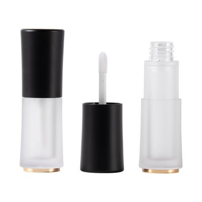 China Cosmetic Custom Frosted Empty Lip Gloss Tube Black Cap Lipstick Tube Concealer Tube Package for sale