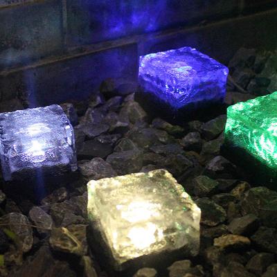 China Rural Solar Ice Brick Glass Buried Tile Light Outdoor Solar LED Decorative Lights for sale