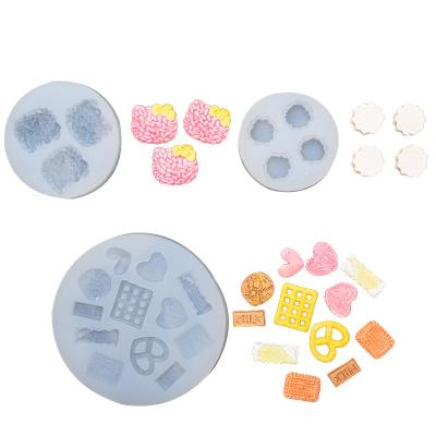 China Viable Customized Eco-friendly Silicon Kitchen Breakfast Wafer Sandwich Cookies Chocolate Skid DIY Silicone Mold for sale