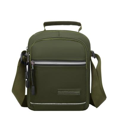 China Waterproof Fashionable, lightweight, breathable, large capacity, casual and wear-resistant fabric, soft and waterproof chest bag for sale