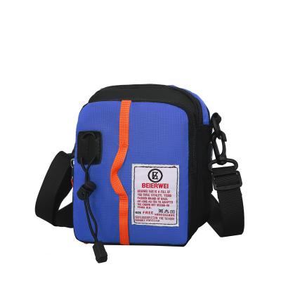 China Waterproof New Simple wear-resistant large capacity waterproof scratch resistant wrinkle resistant chest bag for sale