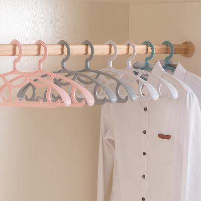 China 10pcs Multifunctional Multifunctional Plastic Hanger Set Non-slip Multifunctional Pants Rack High Quality Household Items Coat Display Laundry Hangers for sale