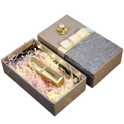 China Recyclable The factory directly provides the customized luxury gift boxes for cosmetics/hairpins/nail polish/lipstick/other gifts. for sale