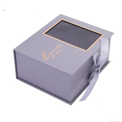 China Recyclable Custom Magnetic Cardboard Gift Box Exquisite Cardboard Ribbon Box for sale