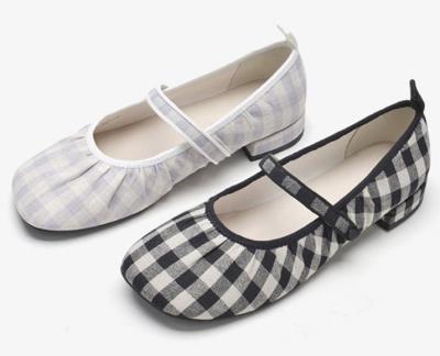 China 2022 Fashion Trend PU Leather Walking Shoes Cotton Fabric Plaid Rubber Ballet Shoes With Thick Heeled Flat for sale