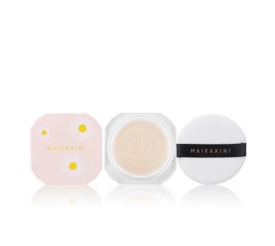 China Whitening Base Face Foundation Waterproof Makeup Loose Powder Professional Private Label Oil Control Setting Mineral Powder for sale