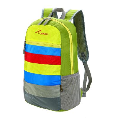 China Outdoor Sport Collapsible Colorful Bag Stripe Lightweight Foldable Travel Bag for sale