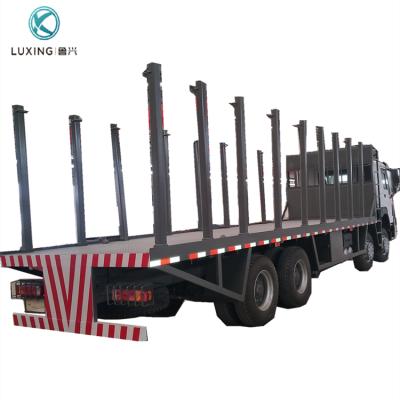 China Sinotruk Truck Trailer Timber Timber Log Transport Truck Timber Haul Semi Truck Logging Trailer for sale