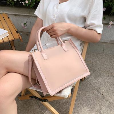 China 2021 Fashion Yiwu Supplier Bag New Large Set For Women Central Institute Of Statistics High Quality Large Handbags For Women for sale