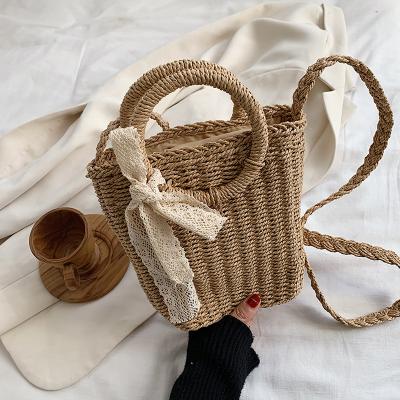 China 2021 New Square Woven Bag Rattan Messenger Shoulder Handbags Simple Round Straw Party Small Tote Bag Women Tote Bag Handbags for sale