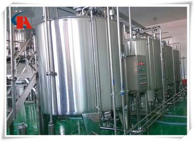 China La cadena de producción de leche de la pequeña escala transportador del aire conecta con la botella - en ruedas de estrella en venta