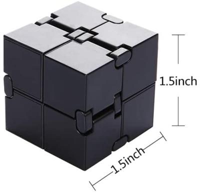 China Portable Flipo Toy Premium Metal Infinity Cube Shaking Toys Trigger Decompress To Relax Toys For Kids Adults for sale