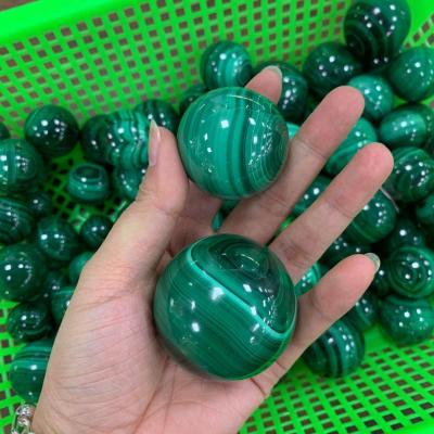 China Europe Crystal Malachite Sphere Fengshui Green natural Crystal Ball Healing Crystal Crafts for decoration for sale