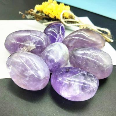 China Europe Crystal Opens Palm Natural Healing Crystal Stone Amethyst Purple Crystal Stone Palm For Home Decoration for sale