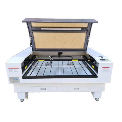 China SERVO-MOTOR Co2 Lazer Laser Cutter Laser Cutting Machine for Leather Shoes Packaging Printing Foam Sheet Metal and Tube Continuous Wave for sale