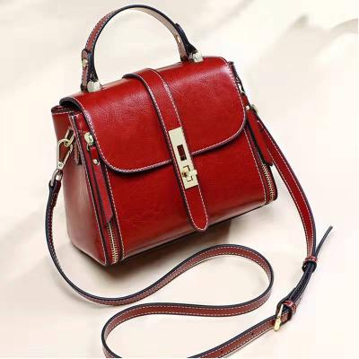 China Tote Bag Luxury Designer Real Vintage Customized Leather Handbags For Girls Women Top Selling Chic Shoulder Bag for sale