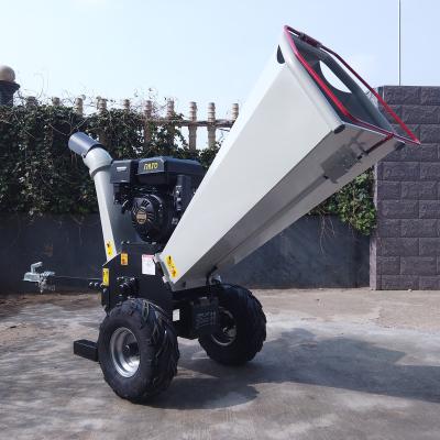 China Chips High Efficiency Forestry Wood Small Log Scrap Use 15HP Self Powered Mobile Wood Chipper/Wood Chipper/Crusher for sale