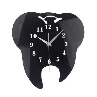 China Luxury Digital Metal Wall Clock Art Wall Clocks Creative Creative Teeth Type Shape Clock Relojpared Clocks For Dental Clinic Modern for sale