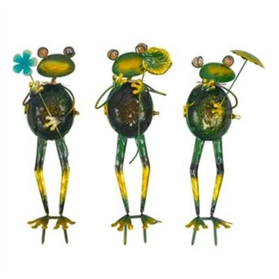 China Cute Frogs LED Lamp Three Waterproof Solar Garden Hourpark Garden Decoration LED Small Frogs Lamp The Yard for sale