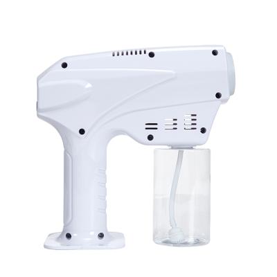 China 2021 Hot Selling Portable Cordless Moisturizer Spray Gun Blue Light Disinfect Sprayer Gun for sale