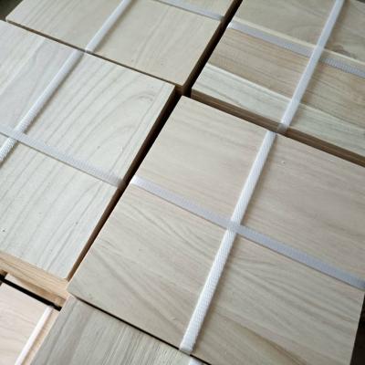 China Delicate Wooden Paulownia Taekwondo Wood Breaking Board for sale