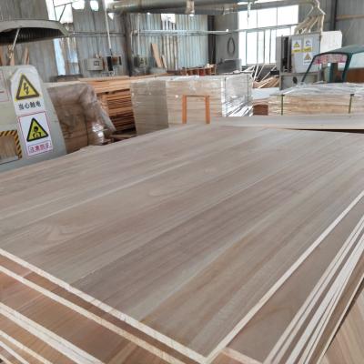 China Shan Pliers Stable and Solid Paulownia Laminated Panel 2x4 Lumber Price for sale