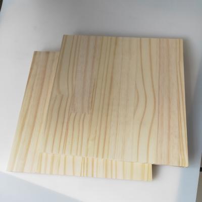 China Argentina Pine Radiata High Quality Solid Wood Joint Finger Board Price for sale