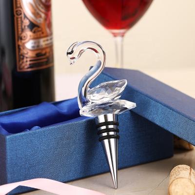 China China Creative Cute Teddy Bear Wine Stopper Crystal Wine Bottle Stopper for Decoration or Wedding Guest Favors for sale