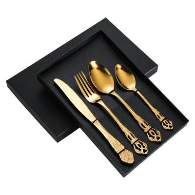 China Sustainable royal luxury antique style stainless steel flatware 4pcs vintage spoon fork and knife gold cutlery set with box for sale