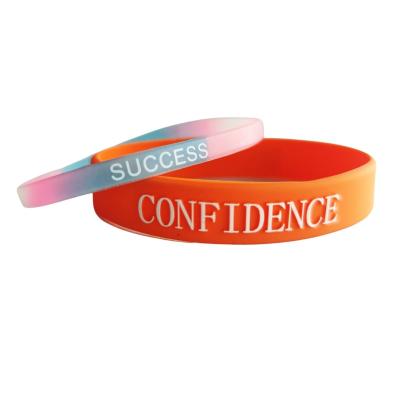 China Art& Custom Logo Artificial High Quality Sport Silicone Wristband Collectable Silicon Wristband for sale