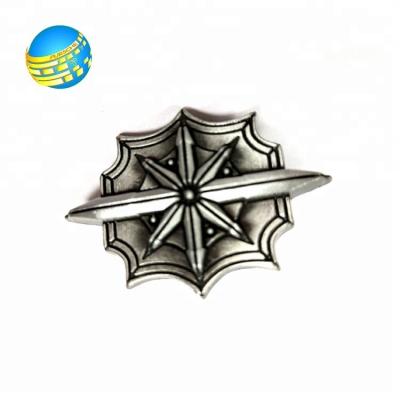 China Art& New Design Collectable Lapel Pin Brooches Personality Metal Shield Brooch For Women Men for sale