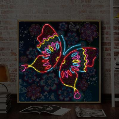 China DIY CREATIVE Diamond Painting Luminous Kit 30*30cm Diamond Painting Crystal Rhinestones 5D Diamond Painting Butterfly for adults and kids for sale