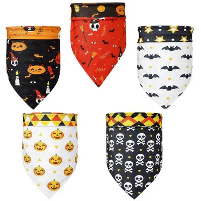 China Sustainable Dog Triangle Bibs Scarf Double Layer Pattern Bats Skeleton Pumpkin Halloween Dog Bandanna for sale