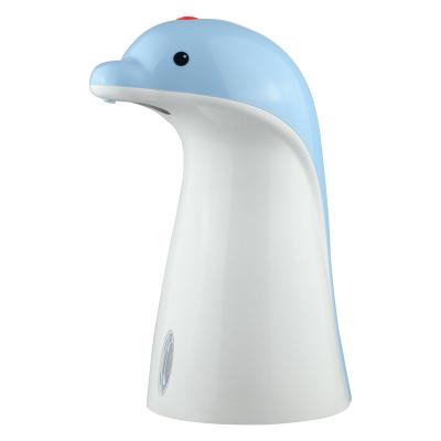 China Wholesale Cute Dolphin Foam Soap Dispenser Factory Cartoon Dolphin Refillable Soap Dispenser for sale