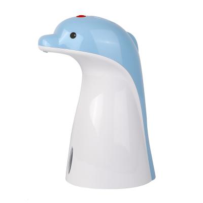 China Factory Factory Foam Soap Dispenser Cartoon Hand Soap Dispenser Dolphin Foam Dispenser Directly Battery Operated for sale