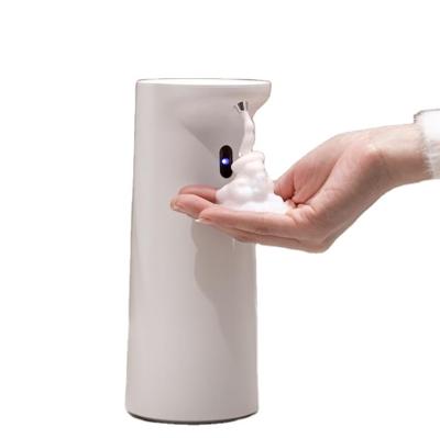 China Foam Soap Dispenser Simple Design Liquid Soap Dispenser With IR Scale Sensor Desktop Soap Dispenser for sale