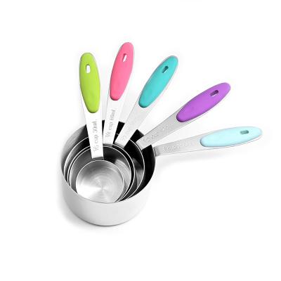 China Durable Multicolor Odorless Measuring Cups And Spoon Set 5 PCS Metal Measuring Cups for sale