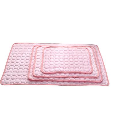 China Summer Pets Cooling Mat Ice Silk Cooling Mat for Pets Portable Washable Pet Cooling Blanket for sale