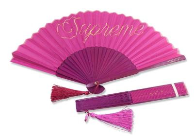 China Natural Color Silk Folding Hand Fans Portable Colorful Ladies Folding Fans for sale