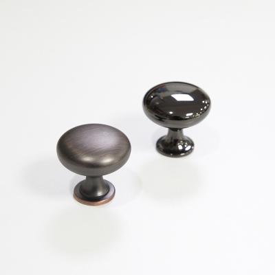 China Modern plant in stock small furniture round cabinet door knobs for sale