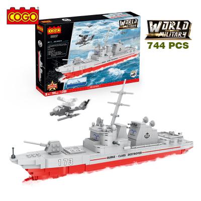 China COGO 744 PCS Educational Building Block Toy Warship Model Toys For Children for sale