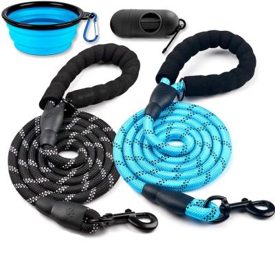 China Leash Hot Selling Strong Dog Leash With Comfortable Padded Handle And Highly Thoughtful Wire Dog Leashes Designer Dog Leash for sale