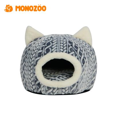 China Wholesale High Quality Modern Comfortable Cooling Flannel Cave Shaped Cats Covered Bed for sale