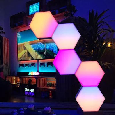 China Smart WIFI DIY 10Pack RGBIC Dream Color Wall Lights Indoor Modern Home Geometric LED Honeycomb Panels Hexagonal Wall Lamp Tuya for sale