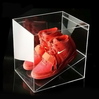 China Custom Clear High Transparency Acrylic Shoe Slope Display Box for sale