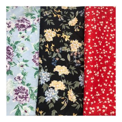 China Custom Digital Wind Proof Printing Fabric 100% Polyester Fabric Animal Print Flower Print For Dress for sale